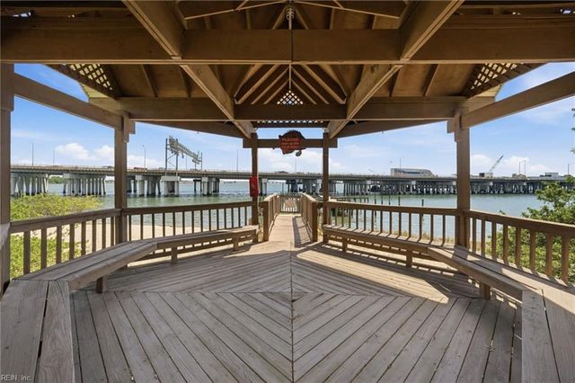 867 Little Bay Ave Apt 3, Norfolk, VA 23503