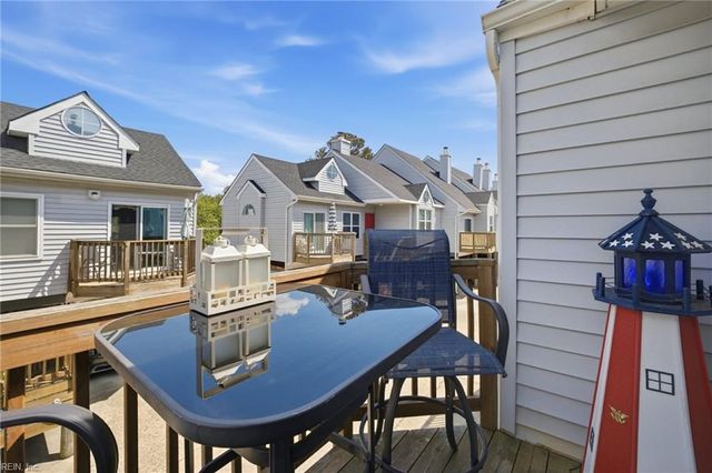 867 Little Bay Ave Apt 3, Norfolk, VA 23503