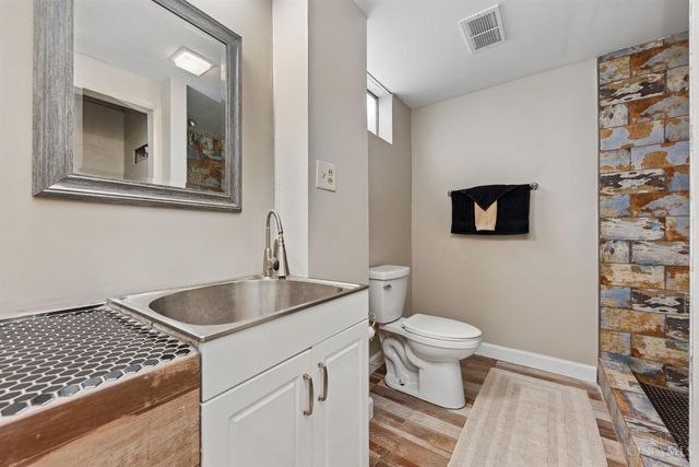 1701 Clark Drive, Goshen Twp, OH 45140