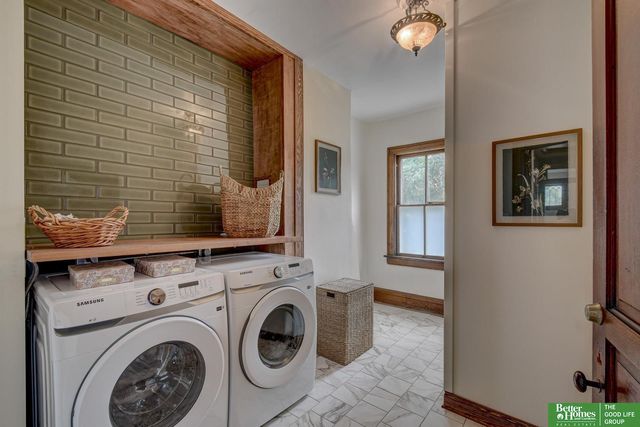 3015 Pacific Street, Omaha, NE 68105