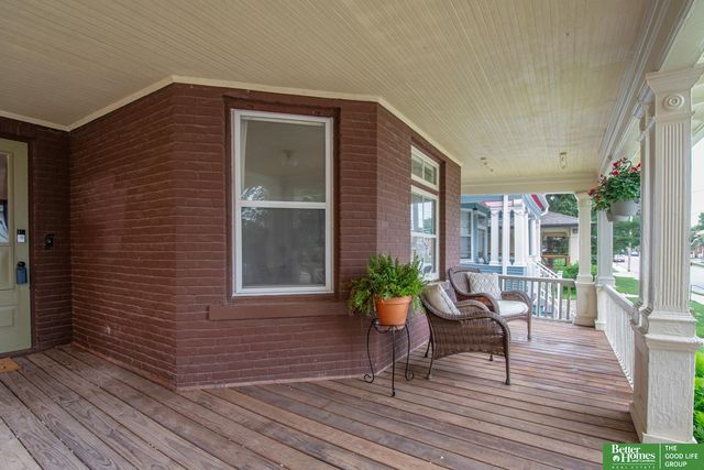 3015 Pacific Street, Omaha, NE 68105