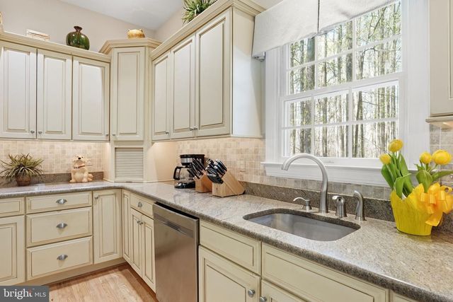 2012 CORTLAND RD, Davidsonville, MD 21035