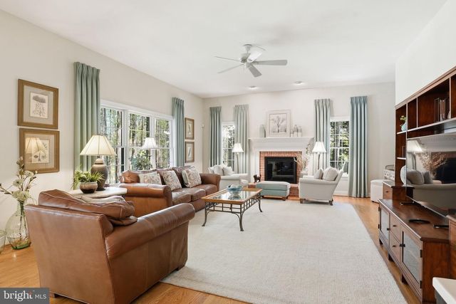 2012 CORTLAND RD, Davidsonville, MD 21035