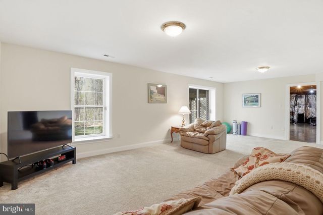 2012 CORTLAND RD, Davidsonville, MD 21035