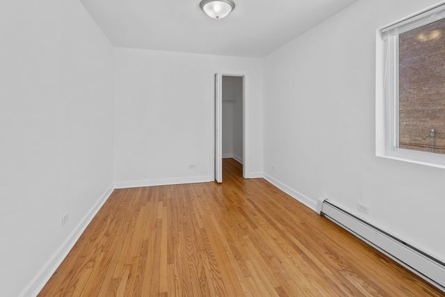 9606 Golf Terrace Road, Des Plaines, IL 60016