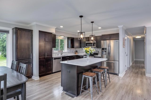 504 Hill Street, Deforest, WI 53532