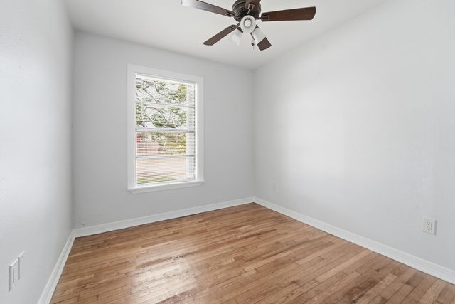 5000 Lake Avenue, West Palm Beach, FL 33405