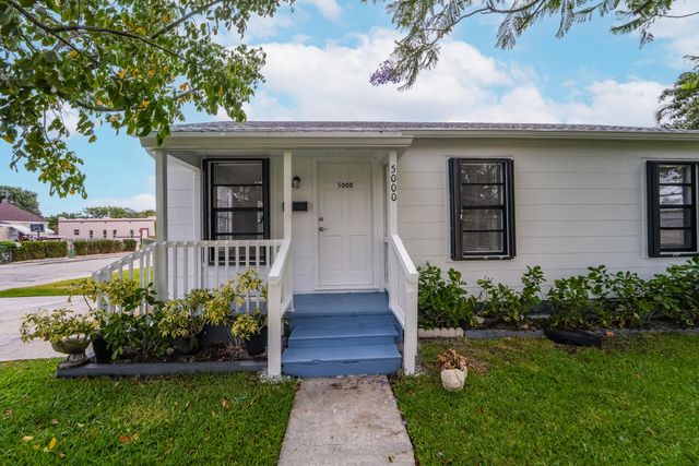5000 Lake Avenue, West Palm Beach, FL 33405