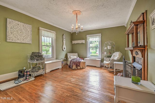 1462 Georgia Avenue, Bristol, TN 37620