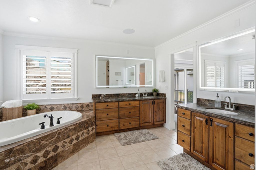 Image 21 of property listing at 1272 N CEDAR HOLLOW BLVD, Lehi, UT 84043