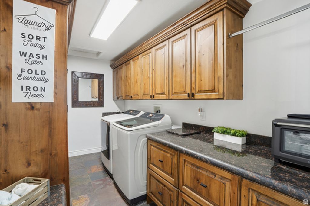 Image 22 of property listing at 1272 N CEDAR HOLLOW BLVD, Lehi, UT 84043