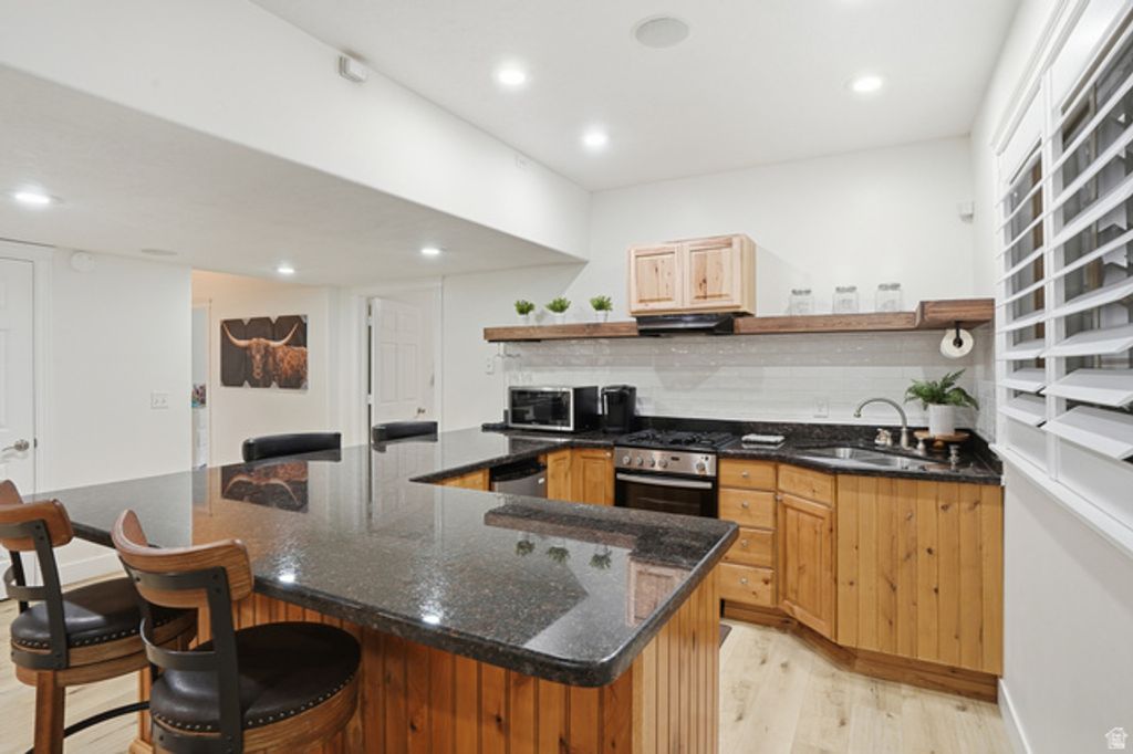 Image 34 of property listing at 1272 N CEDAR HOLLOW BLVD, Lehi, UT 84043