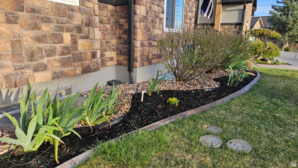 Image 63 of property listing at 1272 N CEDAR HOLLOW BLVD, Lehi, UT 84043