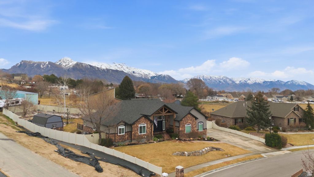 Image 70 of property listing at 1272 N CEDAR HOLLOW BLVD, Lehi, UT 84043