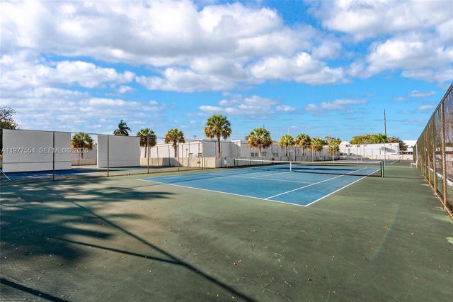 7256 SW 94th Pl A8, Miami, FL 33173