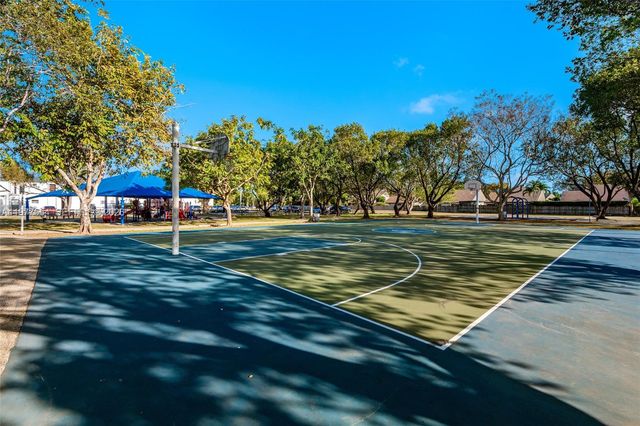 7256 SW 94th Pl A8, Miami, FL 33173