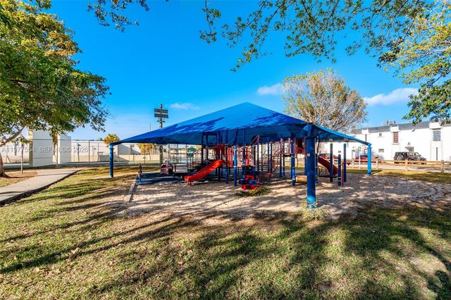 7256 SW 94th Pl A8, Miami, FL 33173