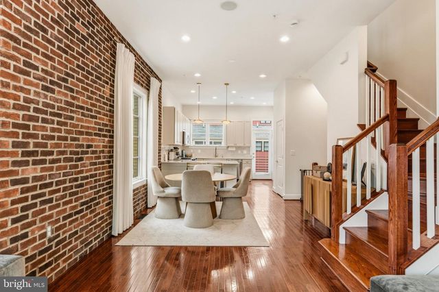 2017 RICHMOND HWY, Alexandria, VA 22301