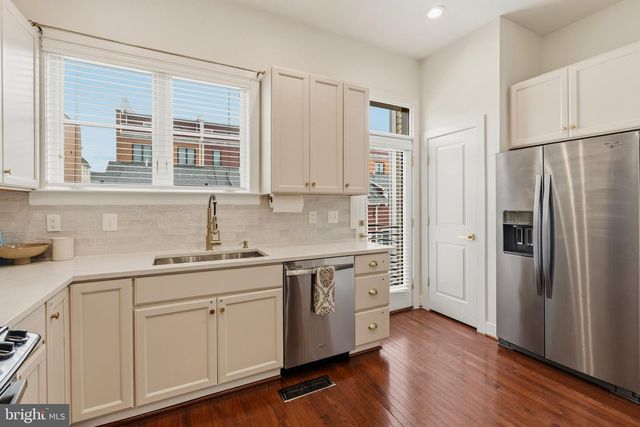 2017 RICHMOND HWY, Alexandria, VA 22301
