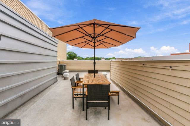 2017 RICHMOND HWY, Alexandria, VA 22301