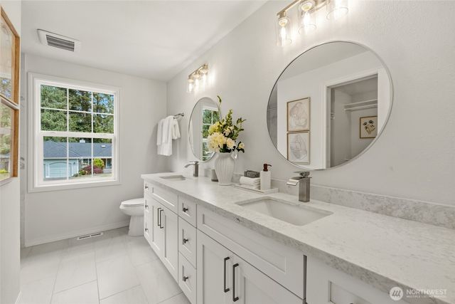 2735 233rd Place NE, Sammamish, WA 98074
