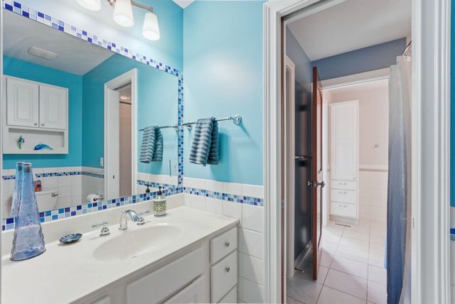 1114 Gleneagle Drive, Mishawaka, IN 46545