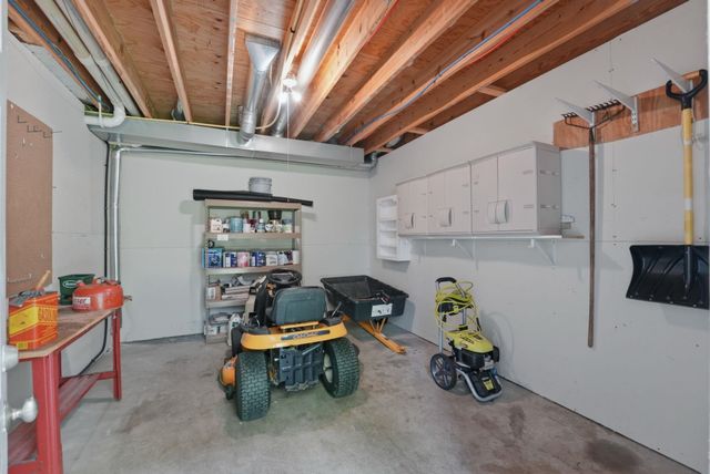 1114 Gleneagle Drive, Mishawaka, IN 46545