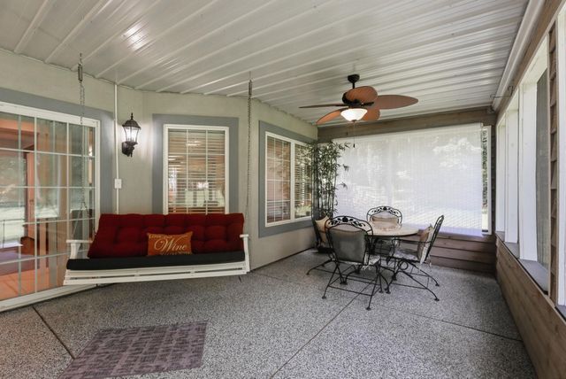 1114 Gleneagle Drive, Mishawaka, IN 46545