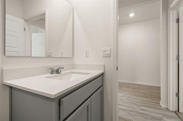 1078 CLAY BOULEVARD, Tavares, FL 32778