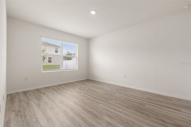 1078 CLAY BOULEVARD, Tavares, FL 32778