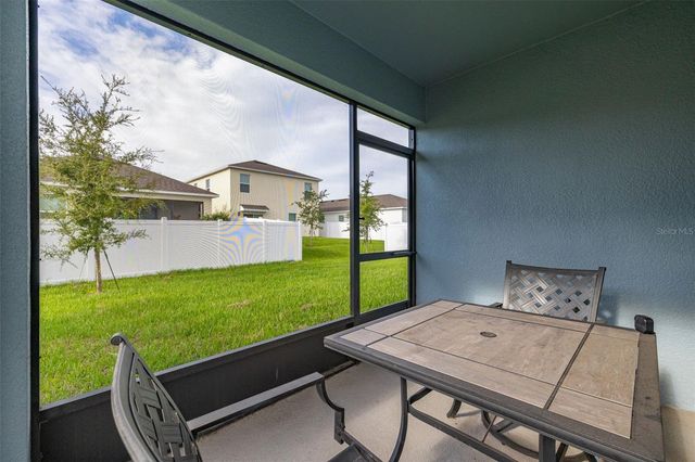 1078 CLAY BOULEVARD, Tavares, FL 32778