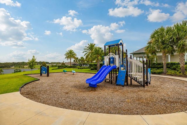 1078 CLAY BOULEVARD, Tavares, FL 32778