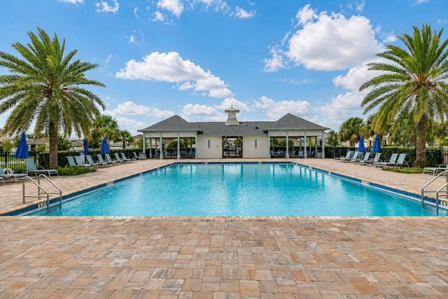 1078 CLAY BOULEVARD, Tavares, FL 32778
