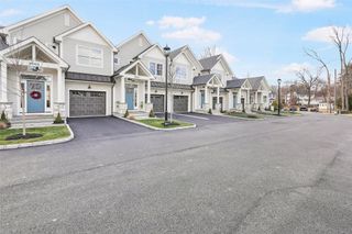 2040 Crompond Road 8, Yorktown Heights, NY 10598