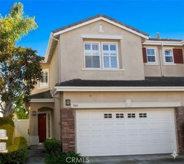 7666 Park Bay Drive, Huntington Beach, CA 92648