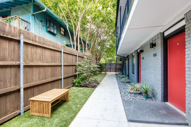 3914 Bowser Avenue 105, Dallas, TX 75219