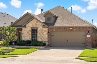 11012 Blaze Street, Aubrey, TX 76227