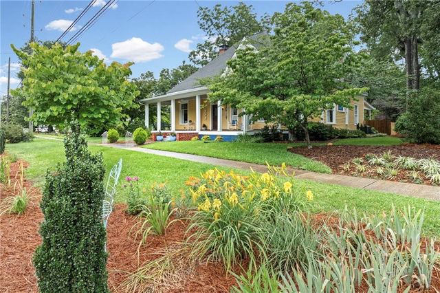 1948 Broad Street, Statham, GA 30666