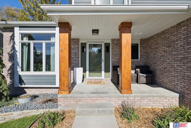 5020 Fir Hollow Lane, Lincoln, NE 68516