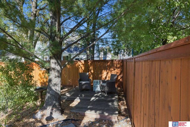 5020 Fir Hollow Lane, Lincoln, NE 68516
