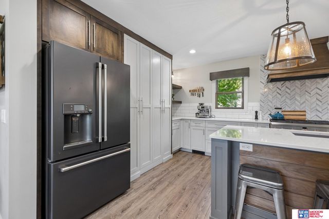 5020 Fir Hollow Lane, Lincoln, NE 68516
