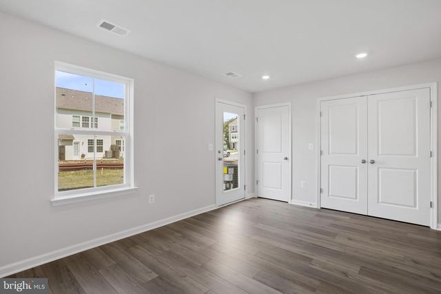 102 KINKADE CT, Martinsburg, WV 25403