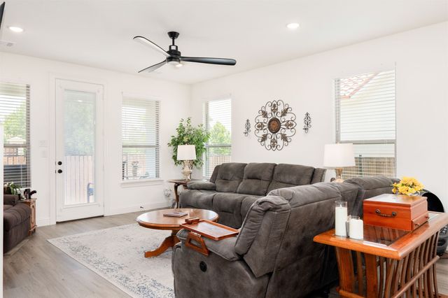 9036 Lakeside Drive, Fort Worth, TX 76179