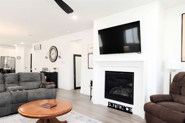 9036 Lakeside Drive, Fort Worth, TX 76179