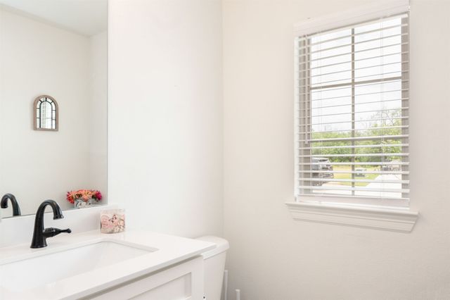 9036 Lakeside Drive, Fort Worth, TX 76179