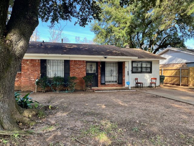 130 Mayfair Drive, Shreveport, LA 71107