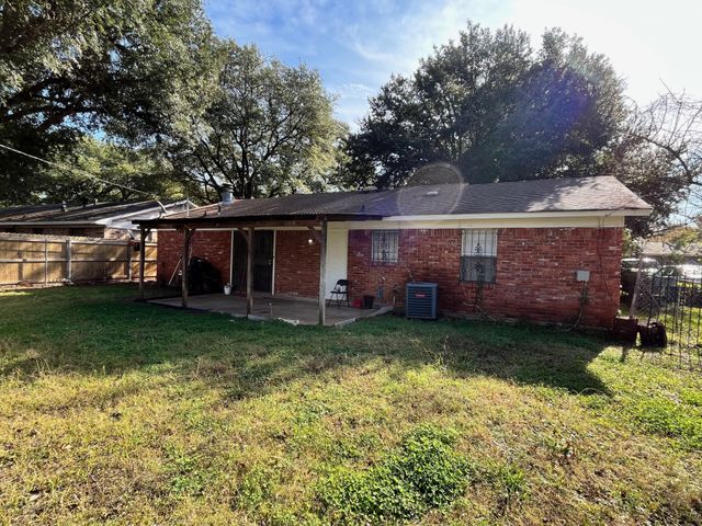 130 Mayfair Drive, Shreveport, LA 71107