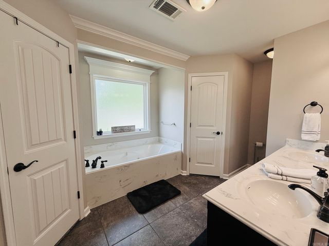 3005 Lynne Court, Bryant, AR 72022