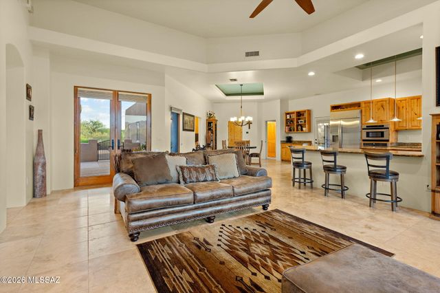 8701 E Tumbling H Ranch Place, Vail, AZ 85641