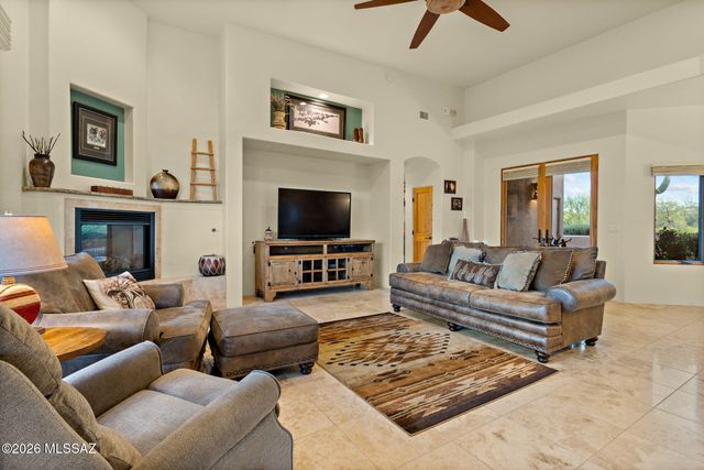 8701 E Tumbling H Ranch Place, Vail, AZ 85641
